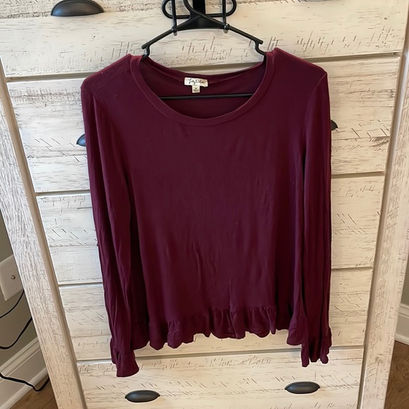 Burgundy Top from Francesca’s - Picture 1 of 7